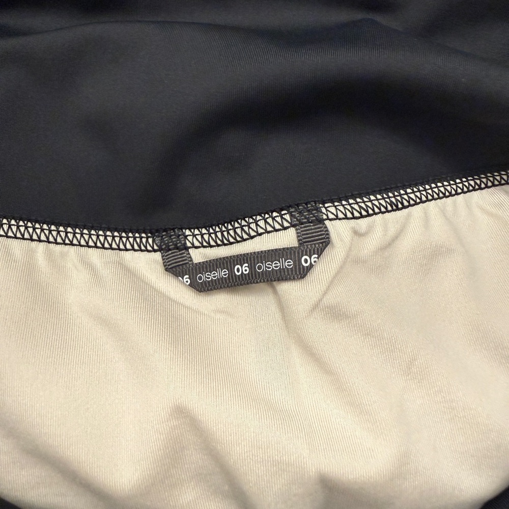 oiselle High Rise Rogas, Black Sticks - Picture 4 of 6